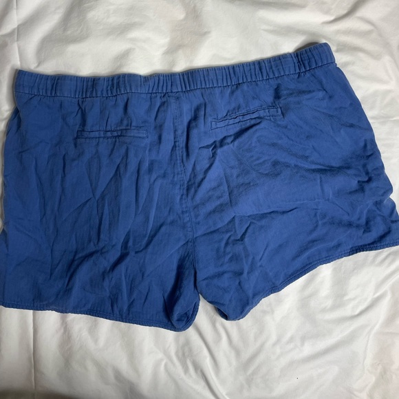 Old Navy cotton shorts - Picture 3 of 5